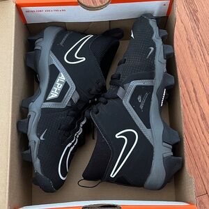 Nike alpha menace football cleats
